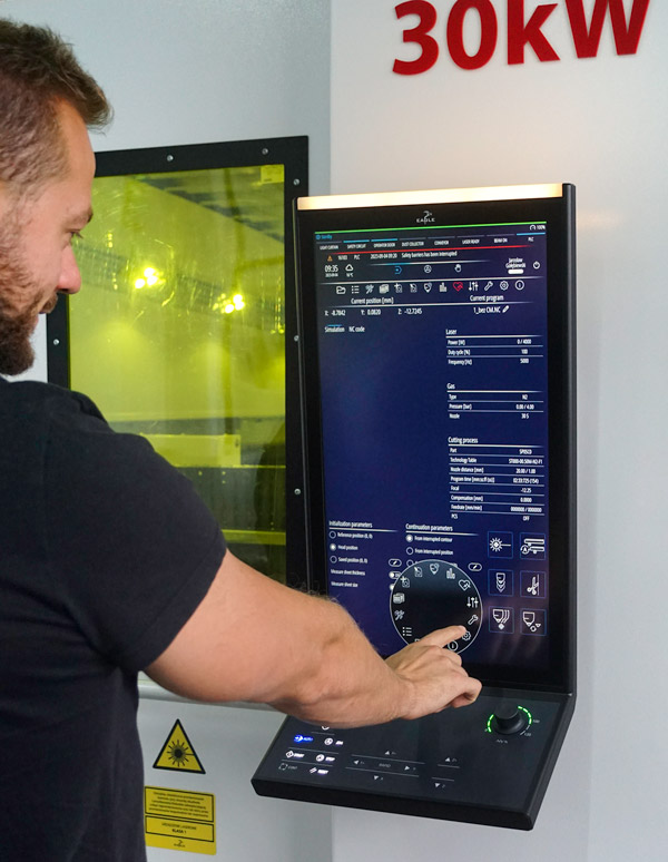 Eagle Lasers - Control Panel